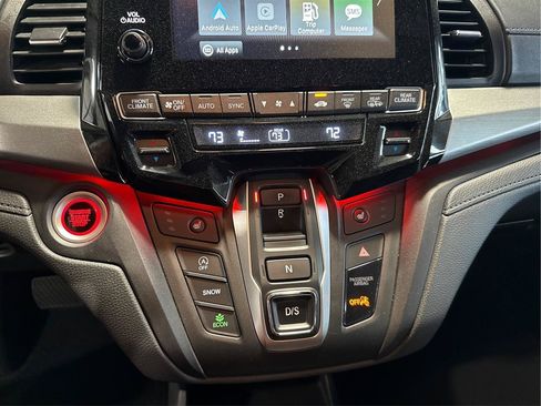 Used 2023 Honda Odyssey Sport image 37