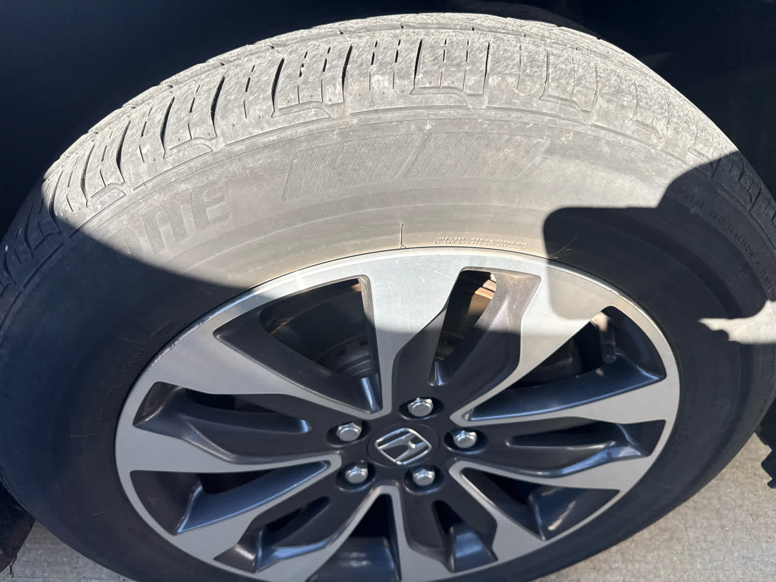 Used 2024 Honda Odyssey EX-L image 3