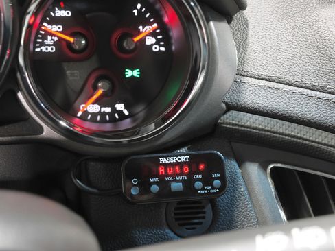 Used 2011 Cadillac CTS V image 75