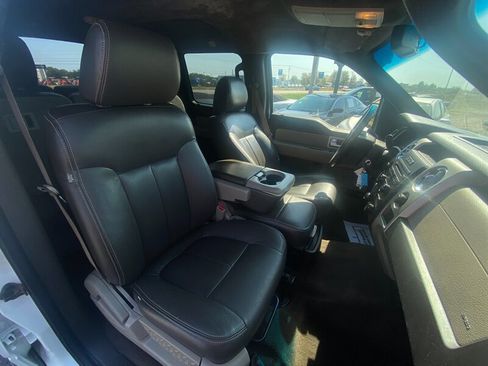 Used 2010 Ford F150 XLT image 12