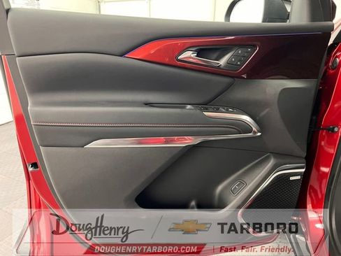 New 2026 Chevrolet Traverse RS w/ LPO, Floor Liner Package FWD image 29
