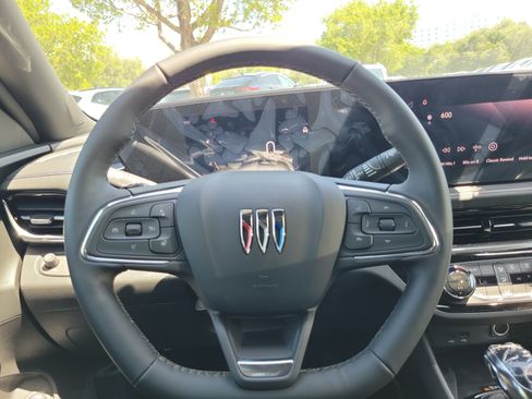 New 2026 Buick Envista Sport Touring w/ Convenience I Package FWD image 8