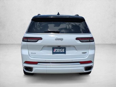 Used 2025 Jeep Grand Cherokee L Summit AWD/4WD image 6