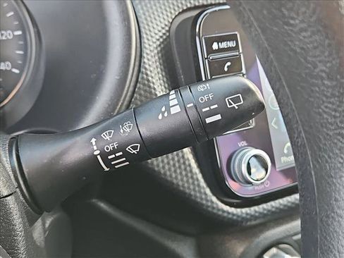 Certified 2024 Nissan Kicks SV FWD image 15