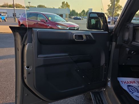 New 2025 Ford Bronco Outer Banks w/ Sasquatch Package image 12