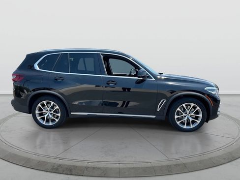 Used 2021 BMW X5 xDrive45e w/ Premium Package AWD/4WD image 9