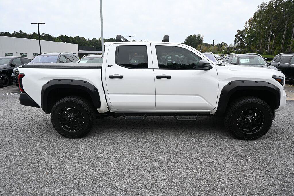 Used 2024 Toyota Tacoma SR AWD/4WD image 21