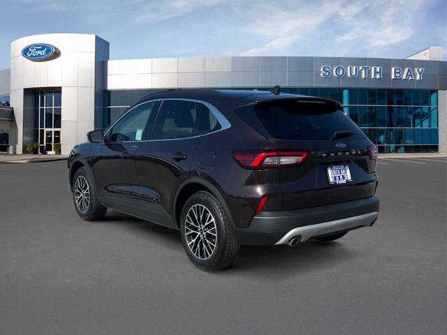 Certified 2023 Ford Escape SE w/ PHEV Premium Package FWD image 3