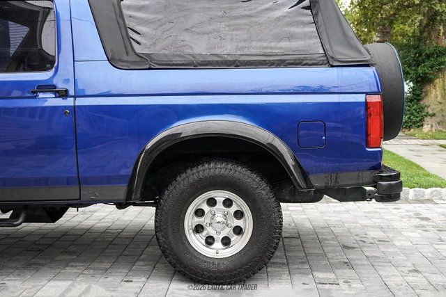 Used 1991 Ford Bronco AWD/4WD image 3