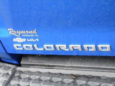 Certified 2023 Chevrolet Colorado LT w/ LT Convenience Package II AWD/4WD image 18