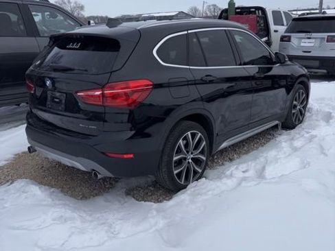 Used 2019 BMW X1 sDrive28i w/ Convenience Package image 3