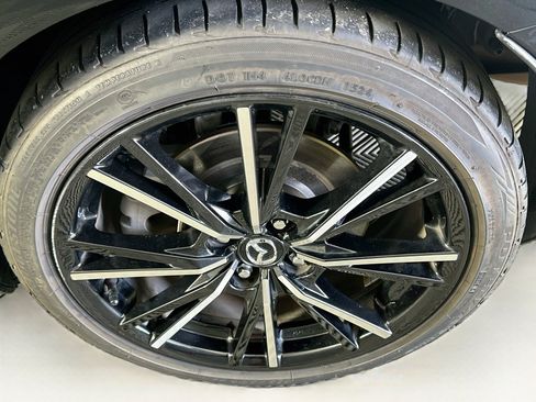 Used 2024 MAZDA MX-5 Miata Grand Touring RWD image 11