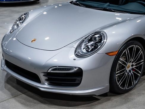 Used 2015 Porsche 911 Turbo w/ Sport Chrono Package AWD/4WD image 18