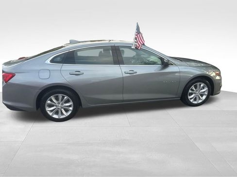 Used 2024 Chevrolet Malibu LT FWD image 24