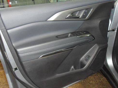 Used 2025 Chevrolet Traverse LT image 22