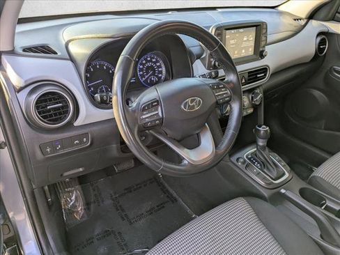 Used 2020 Hyundai Kona SEL image 11