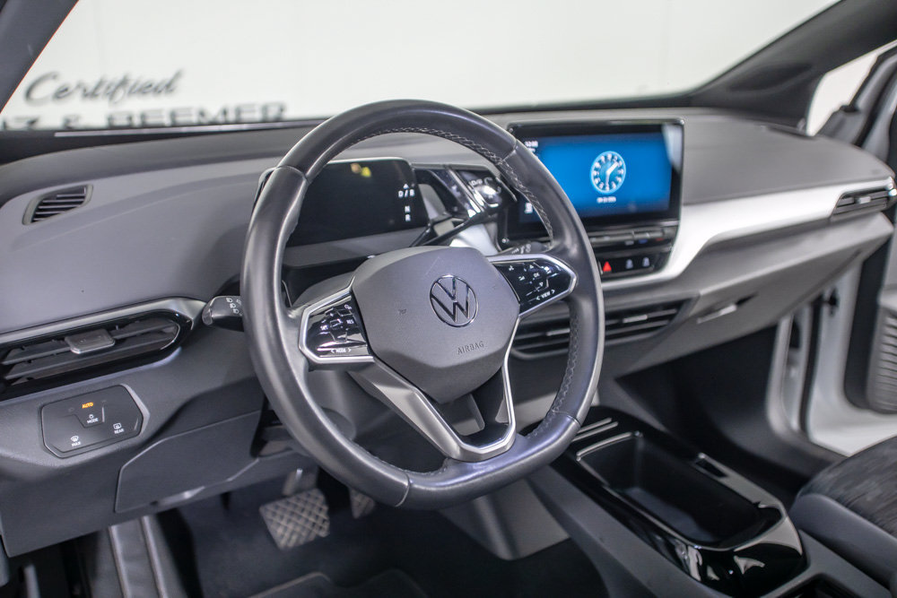 Used 2021 Volkswagen ID.4 Pro RWD image 19