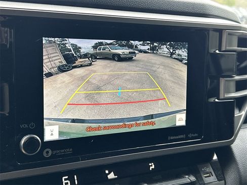 Used 2022 Toyota Tundra SR5 image 28