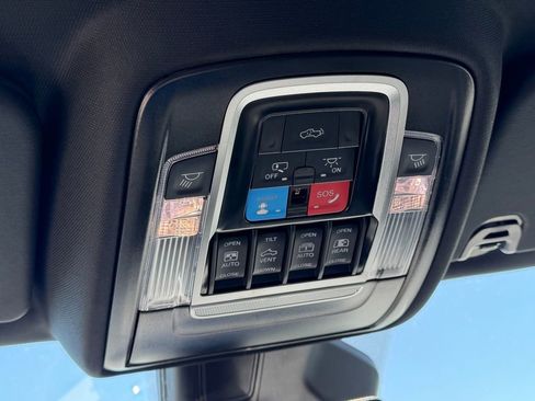 Used 2026 RAM 1500 Limited w/ Body Color Bumper Group image 28