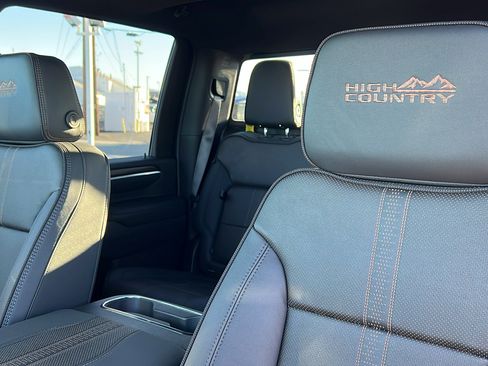New 2026 Chevrolet Silverado 2500 High Country w/ High Country Premium Package AWD/4WD image 20