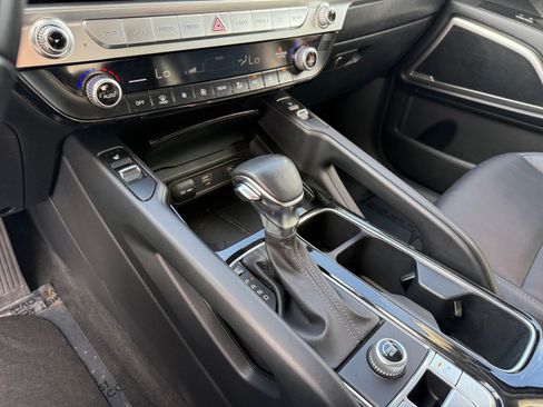 Used 2023 Kia Telluride S image 13