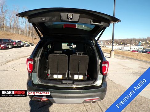 Used 2016 Ford Explorer XLT w/ Equipment Group 201A image 11