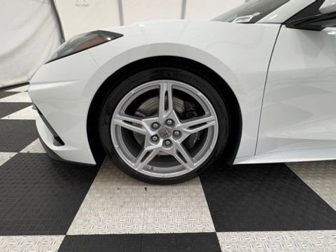 Used 2023 Chevrolet Corvette Stingray Preferred Cpe w/ Z51 Performance Package RWD image 11