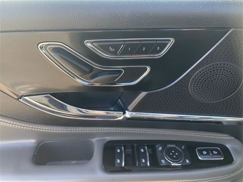 Used 2023 Lincoln Corsair FWD w/ Equipment Group 101A image 23