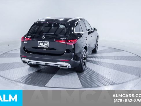 Used 2026 Mercedes-Benz GLC 350e 4MATIC image 9