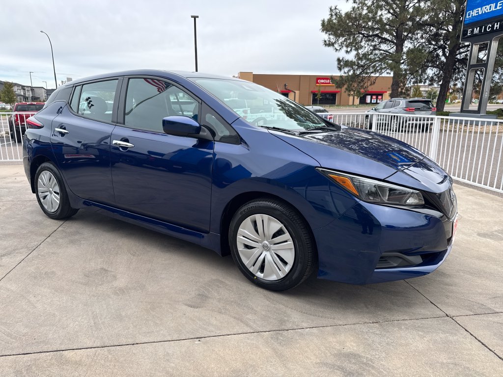 Used 2025 Nissan Leaf S FWD image 7