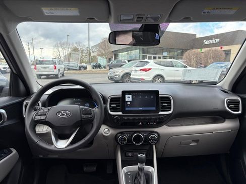 New 2026 Hyundai Venue SEL FWD image 34
