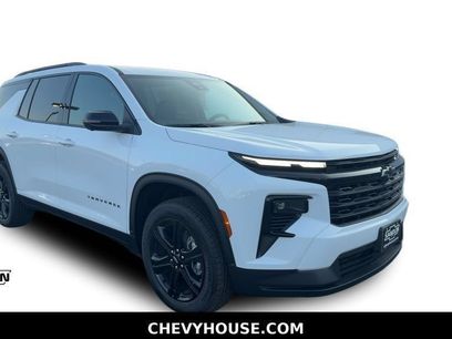 New 2027 Chevrolet Traverse LT w/ Midnight/Sport Edition