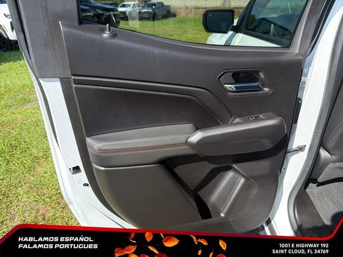 Used 2023 Chevrolet Colorado Z71 w/ Z71 Convenience Package 2 AWD/4WD image 22