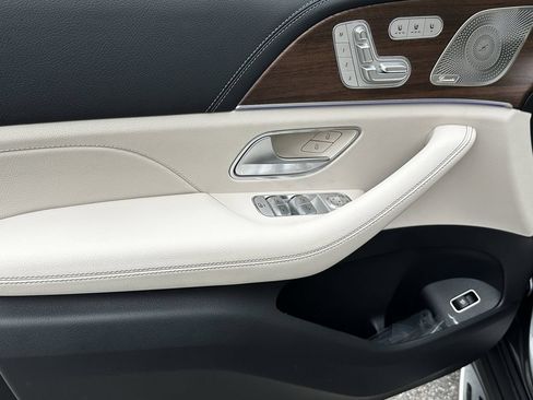 New 2026 Mercedes-Benz GLE 350 4MATIC image 11