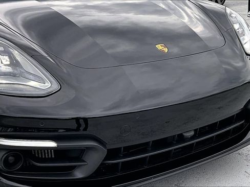 Used 2023 Porsche Panamera Platinum Edition image 28