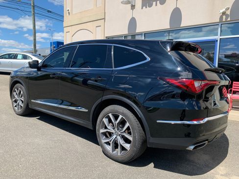Used 2023 Acura MDX SH-AWD w/ Technology Package image 5