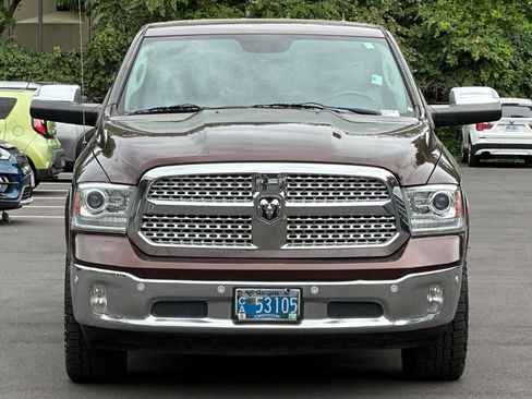 Used 2014 RAM 1500 Laramie w/ Convenience Group AWD/4WD image 9