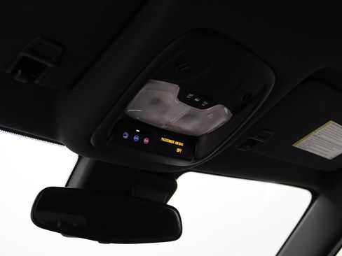 Used 2023 Chevrolet TrailBlazer RS image 22