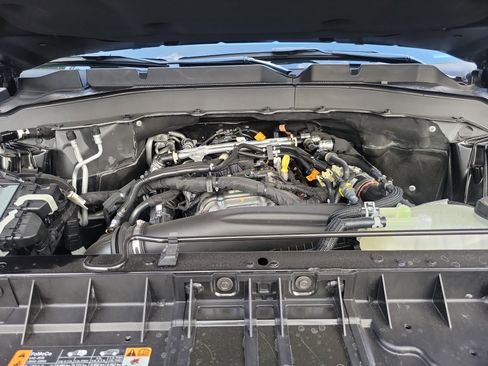 Used 2026 Ford Explorer Active w/ Active Comfort Package image 29