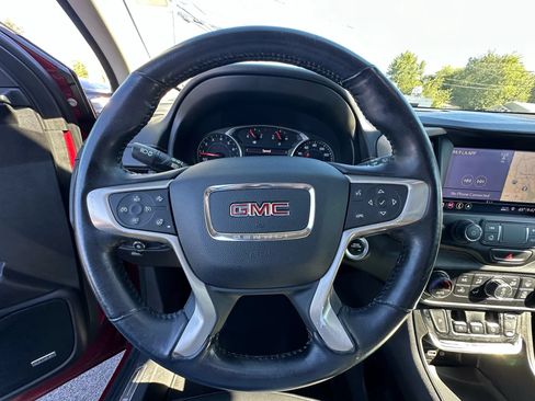 Used 2019 GMC Terrain Denali w/ Advanced Safety Package AWD/4WD image 19