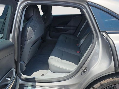 Used 2025 Lucid Air Pure RWD image 5