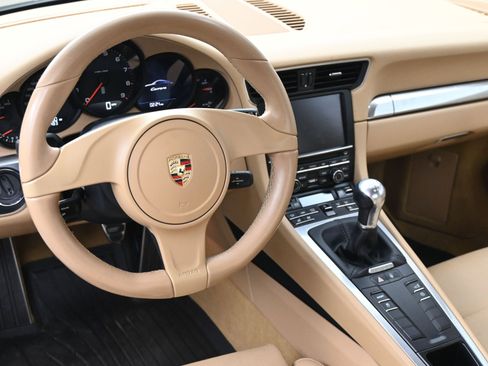 Certified 2014 Porsche 911 Carrera image 8