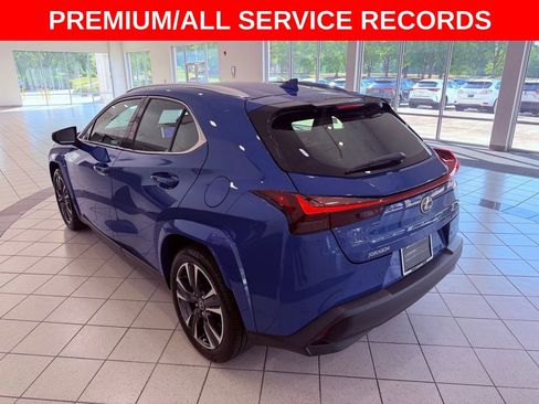 Certified 2025 Lexus UX 300h FWD w/ Accessory Package (Z1) image 5