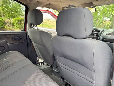 Used 2002 Nissan Xterra XE image 33