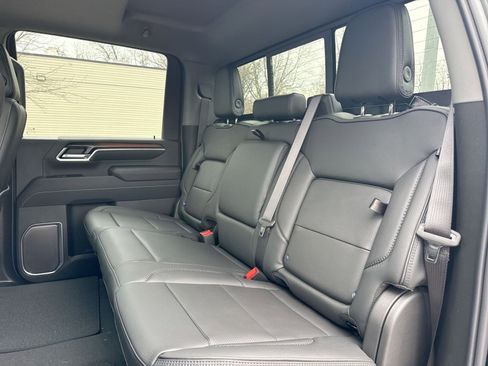 New 2026 GMC Sierra 2500 Denali w/ Technology Package image 17