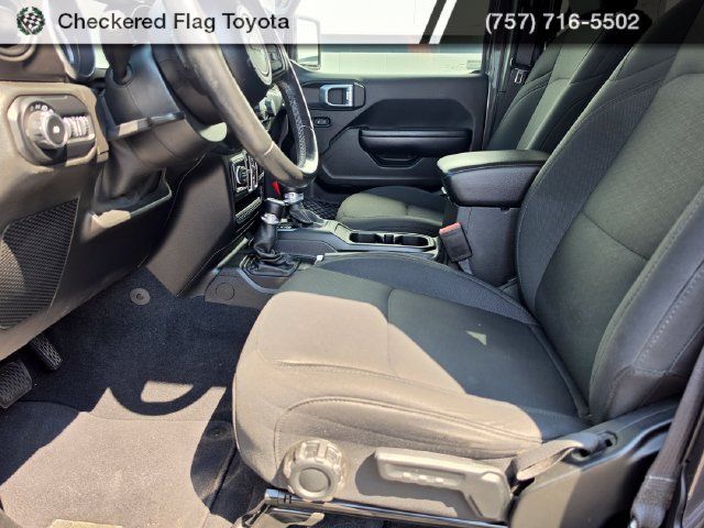 Used 2021 Jeep Wrangler Unlimited Sport AWD/4WD image 14