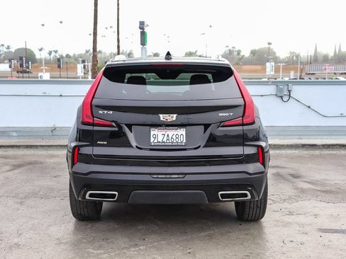 Used 2024 Cadillac XT4 Premium Luxury AWD/4WD image 8