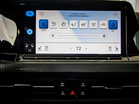 Used 2023 Volkswagen GTI SE w/ SE Leather Package image 5