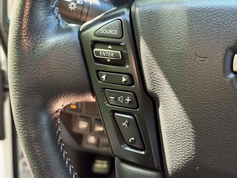 Used 2024 Nissan Frontier SV w/ SV Convenience Package AWD/4WD image 23