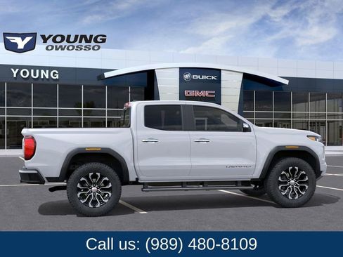New 2026 GMC Canyon Denali image 7